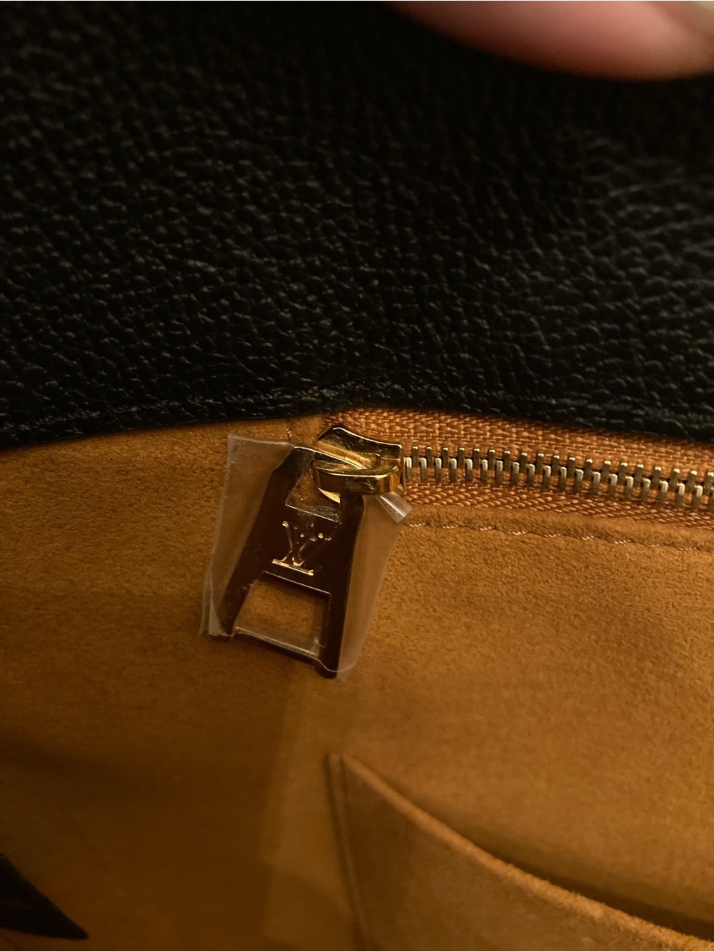 Louis Vuitton Black Embossed Monogram Onthego Tote - Picture 9 of 15